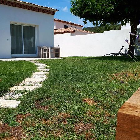 הוילה Garéoult Vacances En Provence Verte מראה חיצוני תמונה