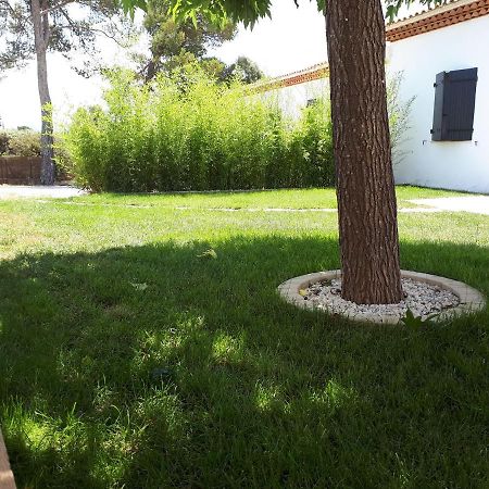 הוילה Garéoult Vacances En Provence Verte מראה חיצוני תמונה