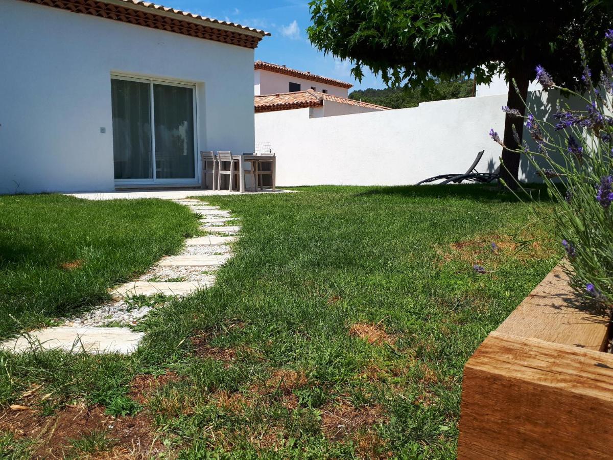 הוילה Garéoult Vacances En Provence Verte מראה חיצוני תמונה